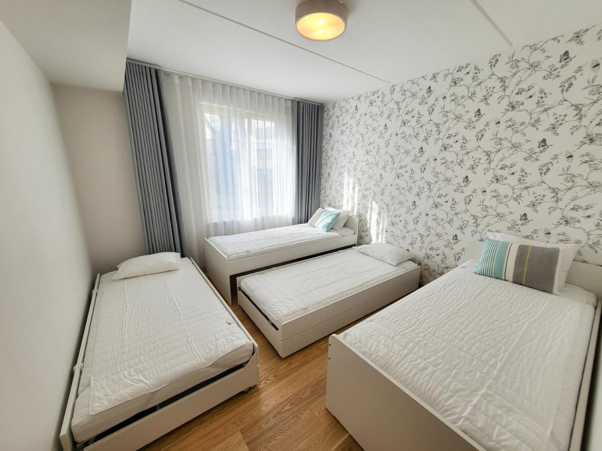 City Center Bright Home Талин Екстериор снимка