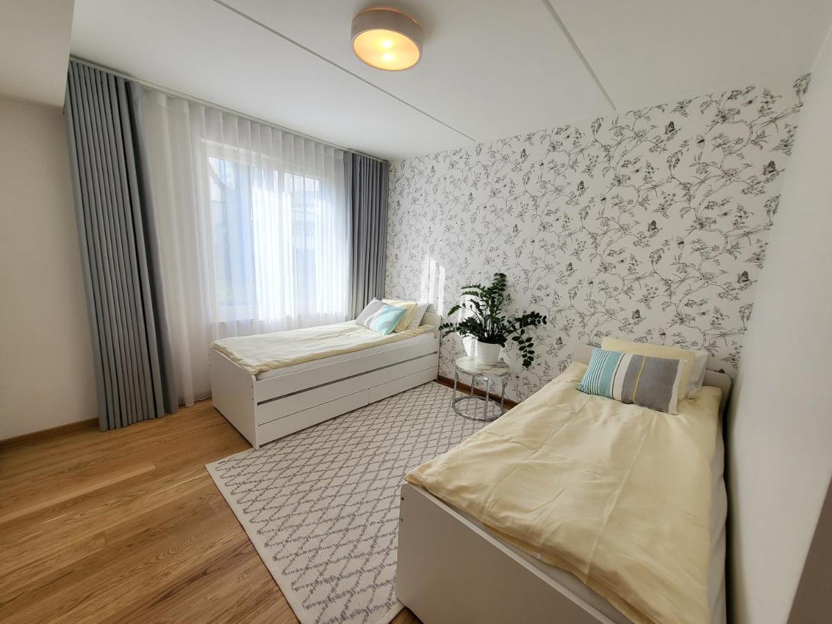 City Center Bright Home Талин Екстериор снимка