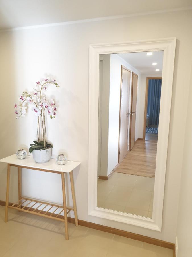 City Center Bright Home Талин Екстериор снимка